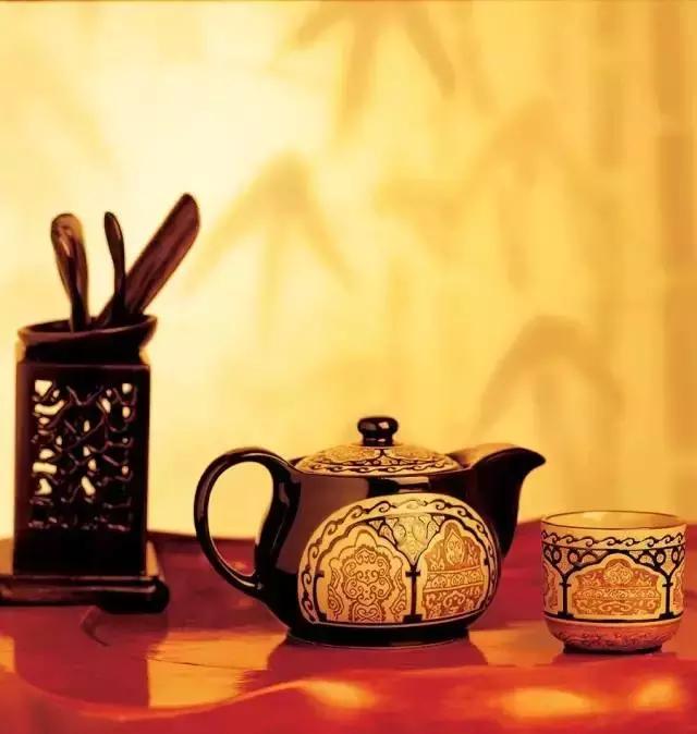 去过100次越秀公园，却不知旁边有个秘密花园！美爆了！