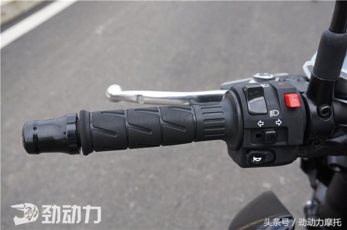 川崎新发布越野车,川崎新款