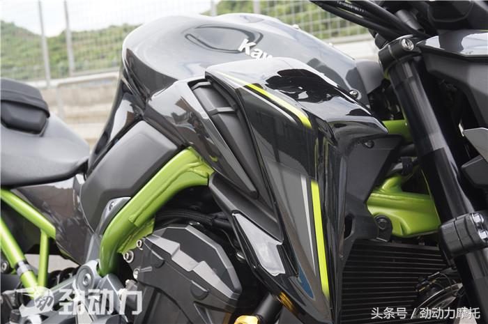 川崎新发布越野车,川崎新款