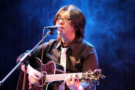 999首撕心裂肺的伤感歌曲串烧,40首伤感撕心裂肺歌曲dj劲爆