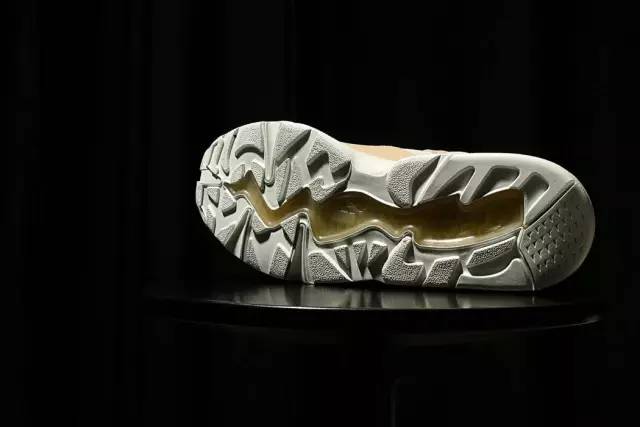 那些冷门又好看的球鞋,今年这些热门的鞋款你又了解多少