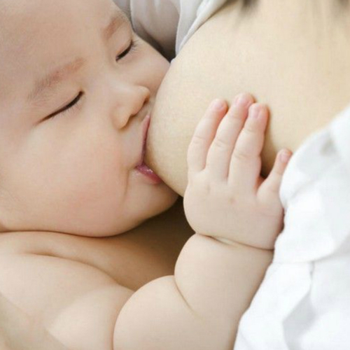 不让宝宝吃母乳的最好方法,宝宝不正确吃母乳方式如何解决