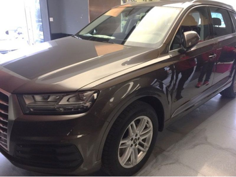 百万元奥迪q7,老款奥迪q7改装完整视频