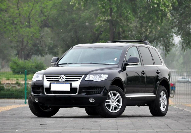 jeep大切诺基和途锐哪个好,jeep大切诺基优惠