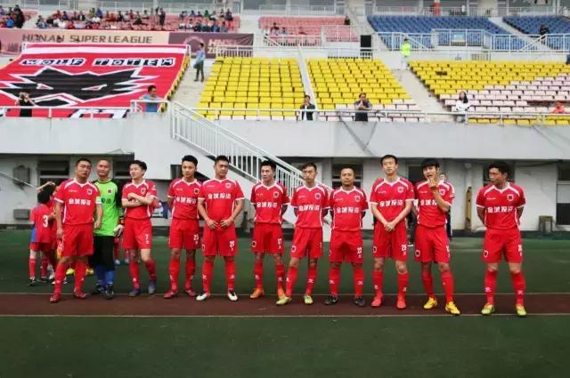 大雨挡不住的红色激情！全株洲人关注的顶级比赛嗨翻体育中心！