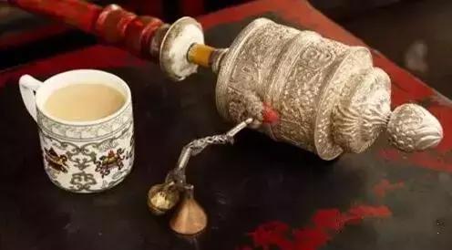 烤全羊、青稞酒、酥油茶，去*藏西**体验神秘的藏历新年，扎西德勒！