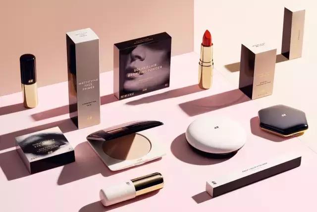 卖彩妆护肤品,卖衣服美妆品