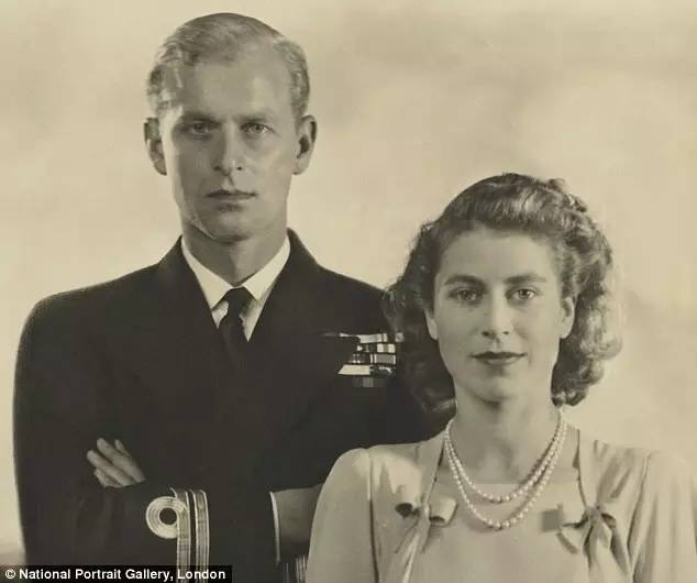 为了女王放弃王位继承权,为女人放弃王位的英国国王