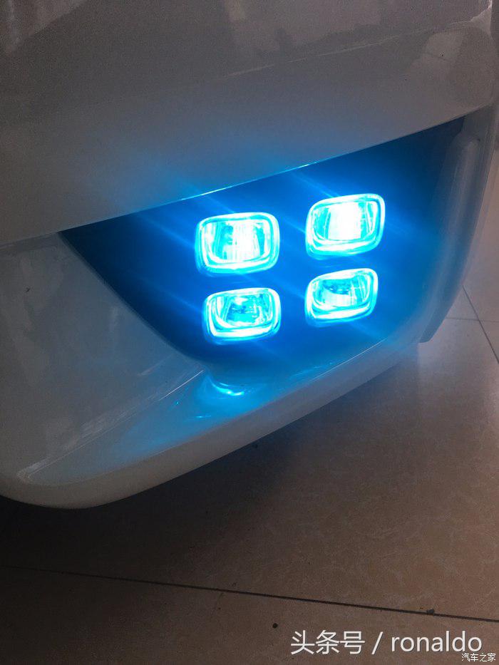 新款飞度原厂日行灯,飞度改装野马大灯套件没有日行灯