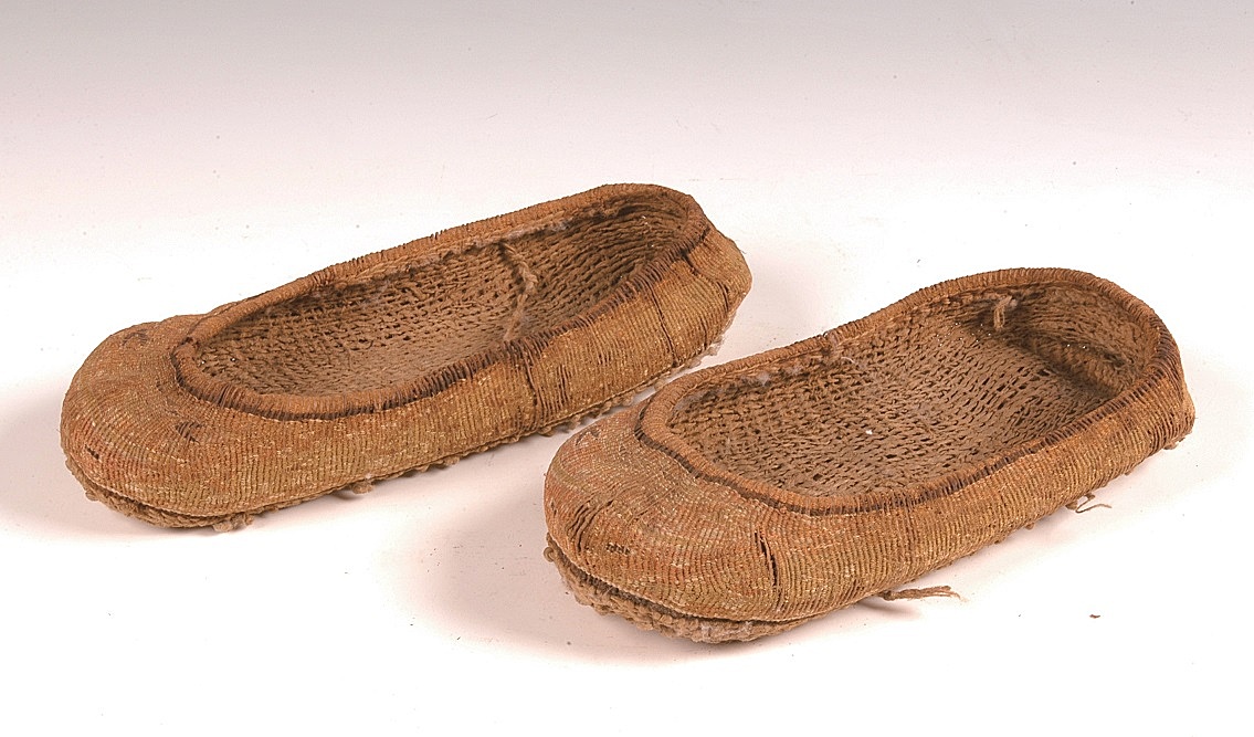 要走出的一条“丝绸之路”，怎能少的了一双西域的潮鞋？