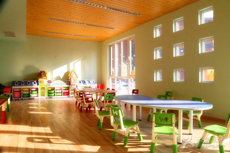 郭晶晶孩子的学费,郭晶晶儿子读的学校