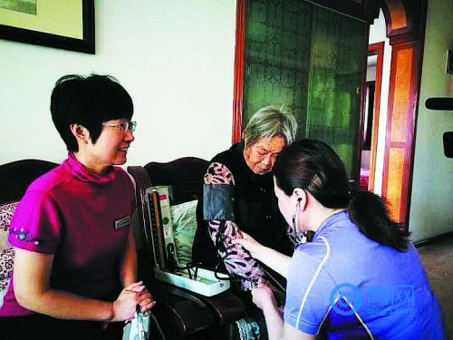 血糖血脂偏高敢不敢吃樱桃,樱桃吃多了对血糖有什么坏处