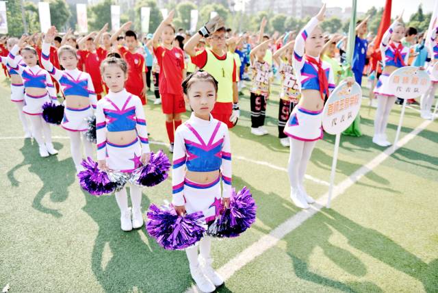 high爆全场的年会游戏,high爆全场高清