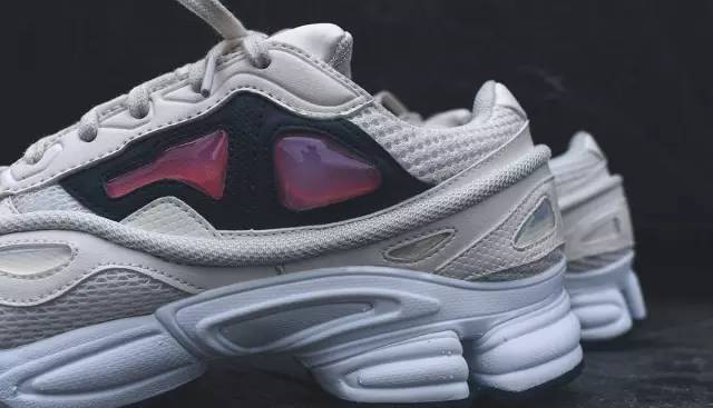 公认最好看的10双鞋运动鞋,2023十佳运动鞋