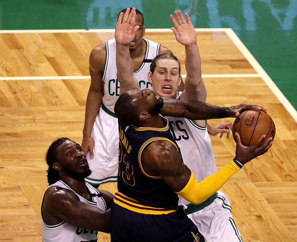 “垂帘主帅”毒奶小波波维奇?1招如来神掌拍死你72变