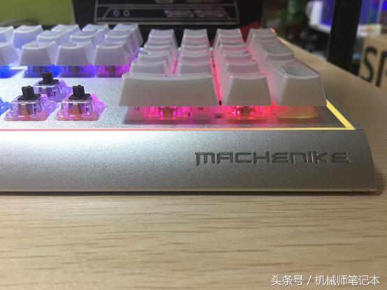 机械键盘白光版测评,cherry机械键盘推荐