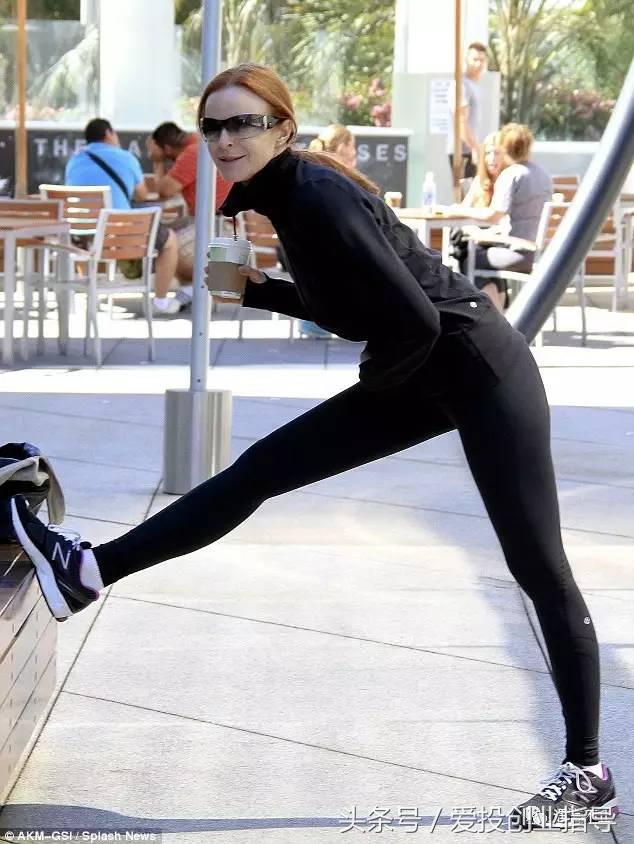 欢乐颂小包总裤子,欢乐颂小包总穿裙子