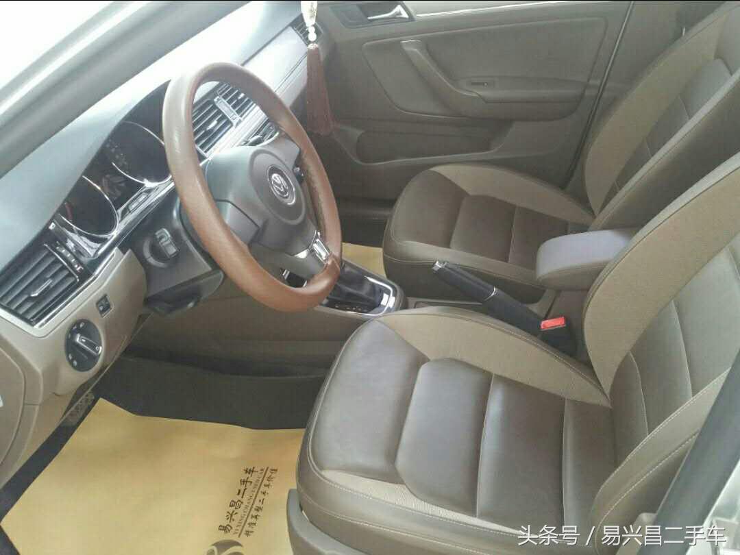 13万的宝来两年后能卖多少钱,2011大众宝来手动挡二手车多少钱