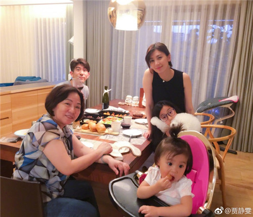 贾静雯说的话母亲节,贾静雯母爱