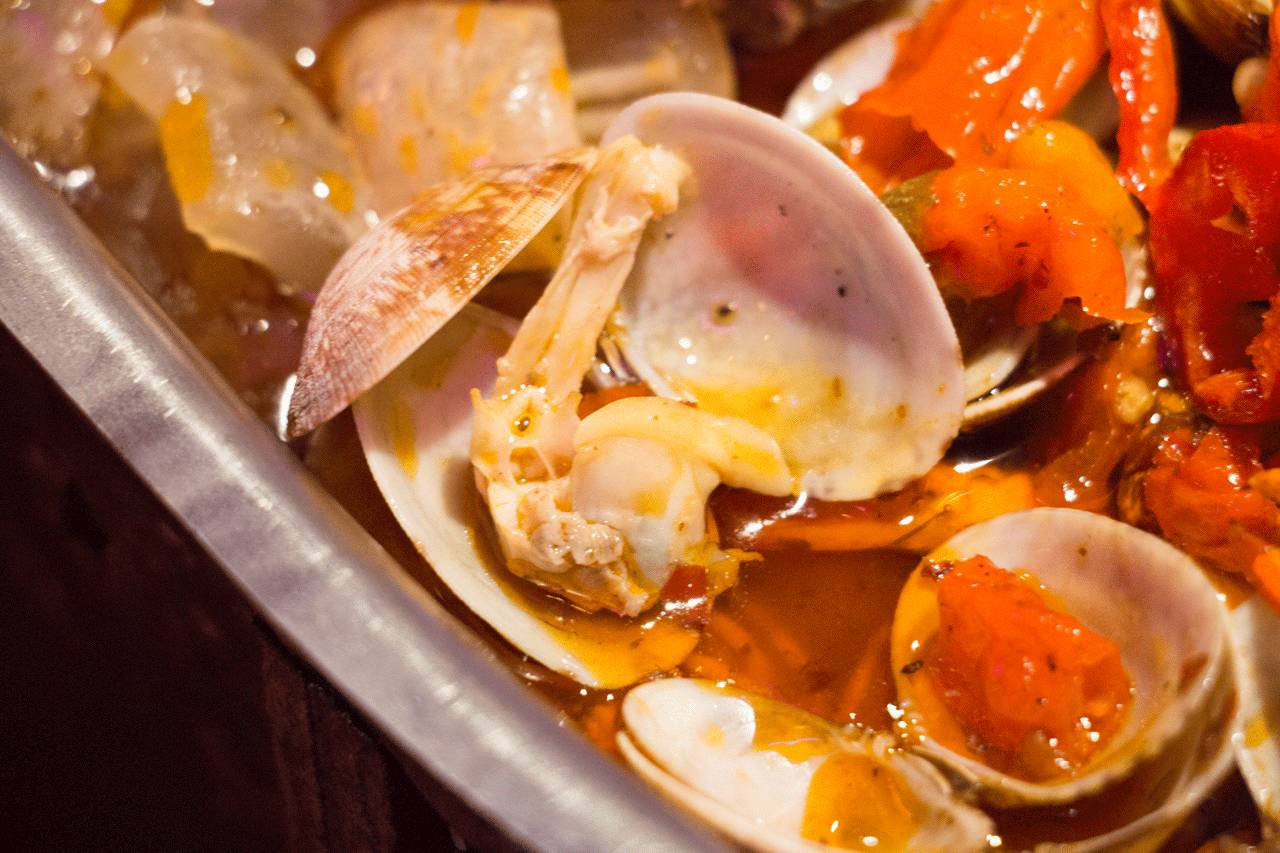 这家店传承三十年的秘密是什么,这家店保留民间传统美食