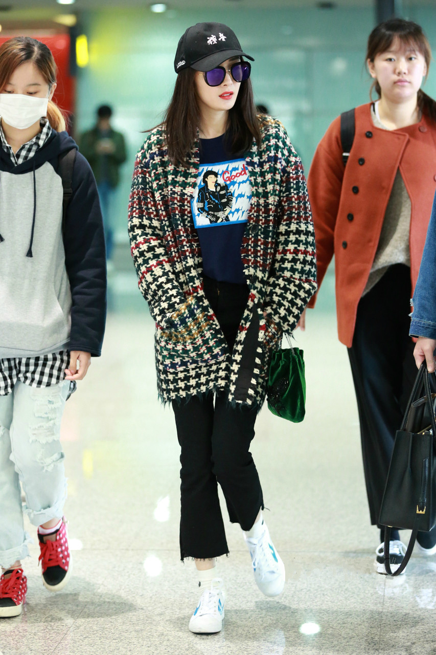 杨幂同款棉服外套中长款,明星同款冬季穿搭杨幂