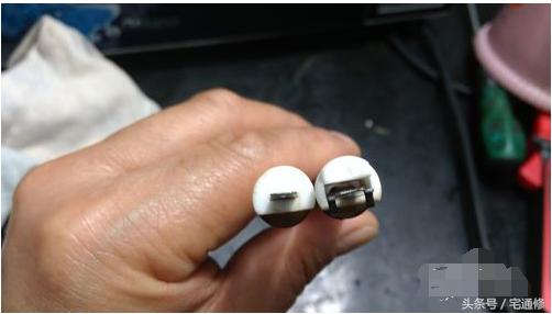 微波炉冒烟了该怎么关闭,微波炉烧烤功能坏了怎么办