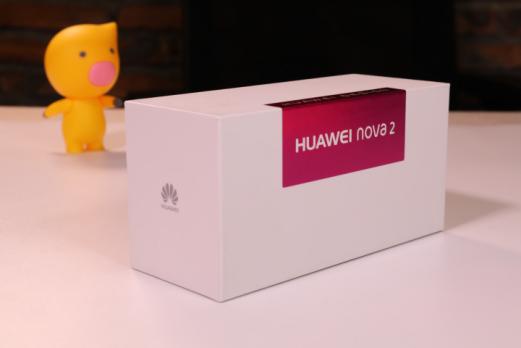 华为nova2颜值好看,高颜值爱自拍买华为nova2