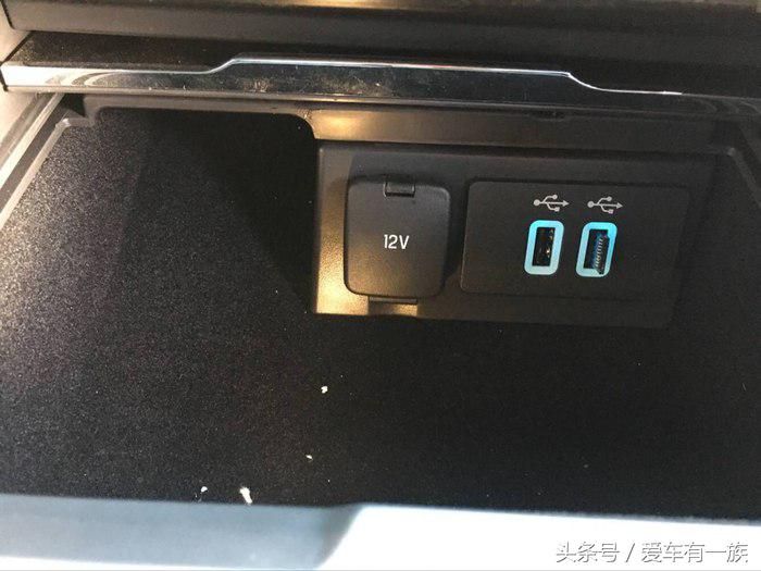 4s店的接待员,4s店接待员