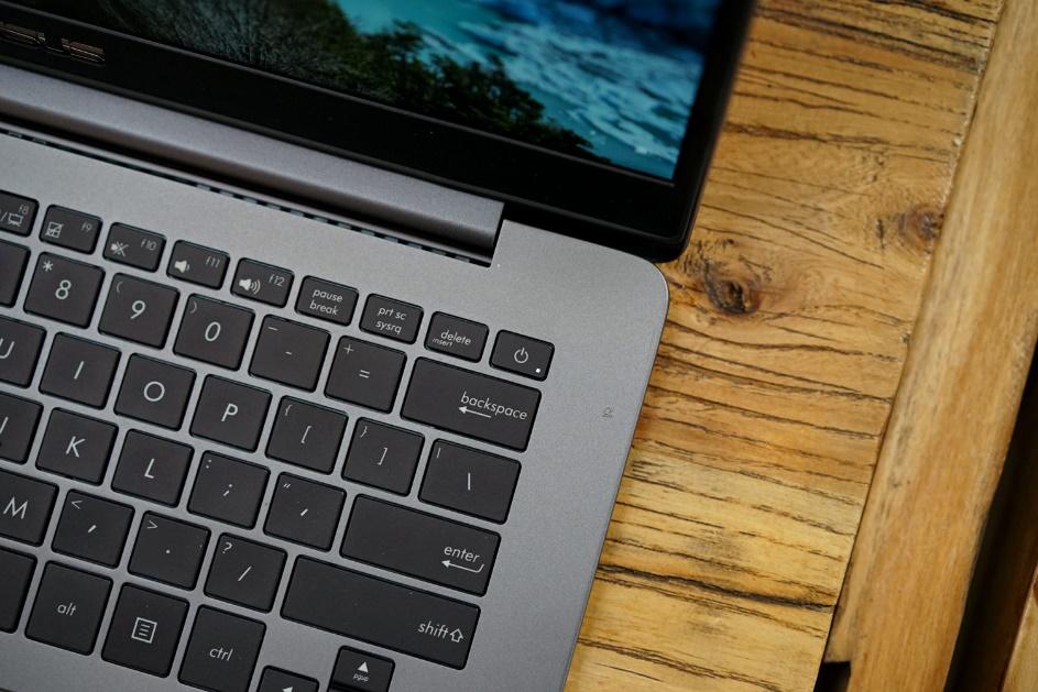 华硕灵耀u4100uq加内存,华硕灵耀u4100uq7200尊爵蓝