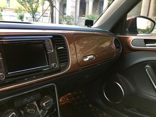 新到17年大众甲壳虫,14年大众甲壳虫白色驾驶感受