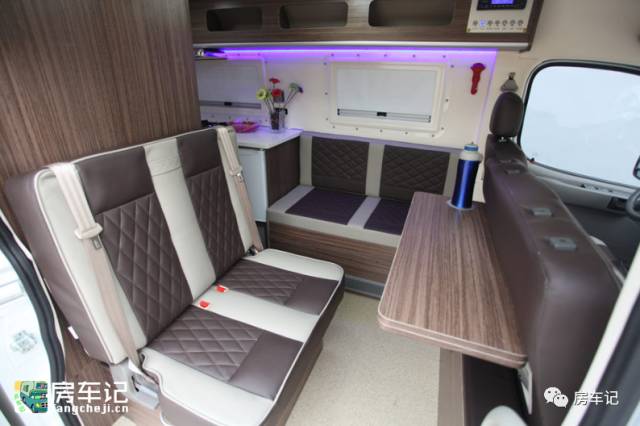 德兴东风御风短轴房车配置表,最便宜的大通短轴自动挡房车