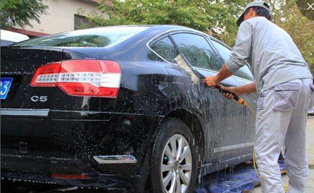 热天车子怎么防晒最好,天气热怎么在户外防晒