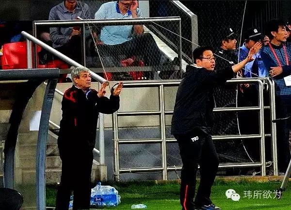 双冠王巅峰之战,桑特拉奇双冠王