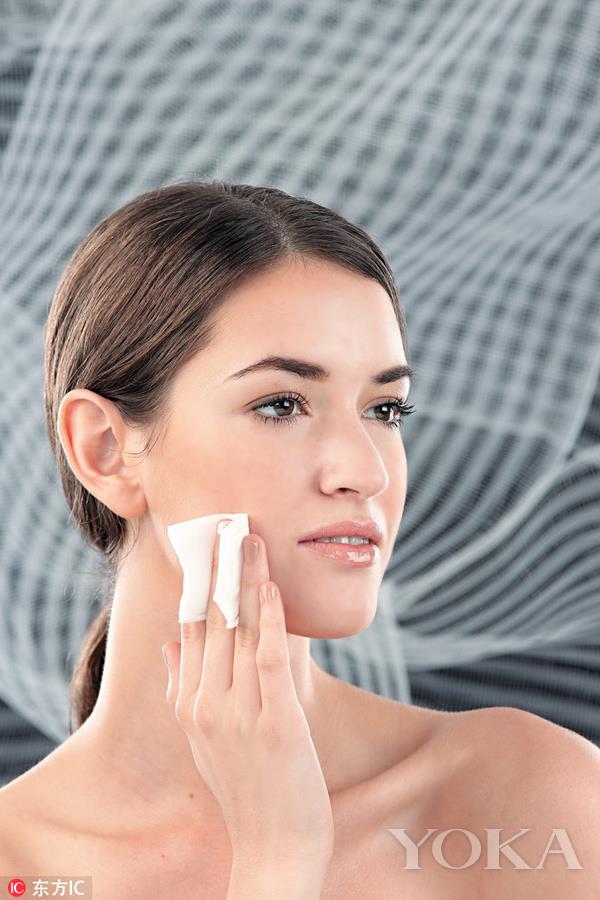 混干皮浮粉解决方法,干皮浮粉怎么临时补救