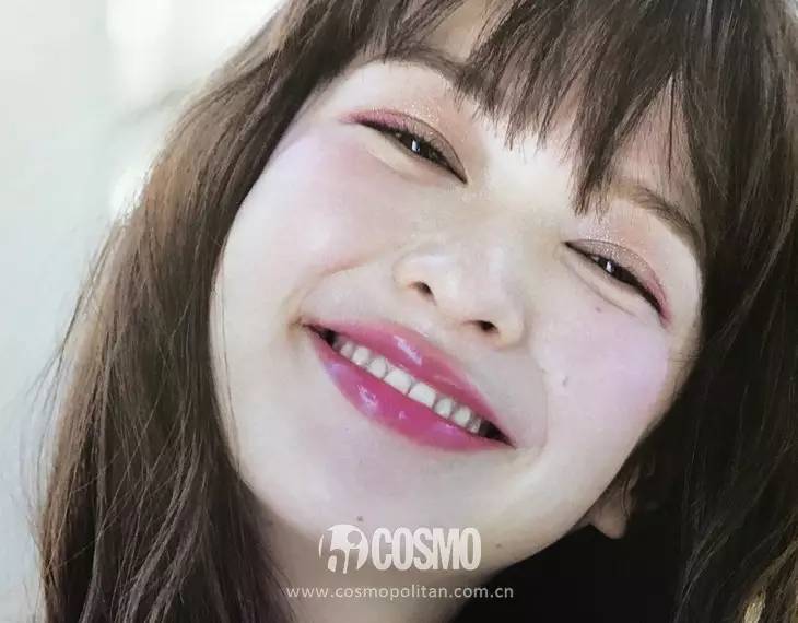 费洛蒙妆前后对比,日本人看迪丽热巴奥黛丽赫本造型