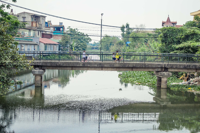 凭祥友谊关口岸到越南河内,从越南友谊关入境凭祥一路视频