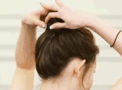 手把手教你扎超火的炸毛丸子头,一扎丸子头就炸毛