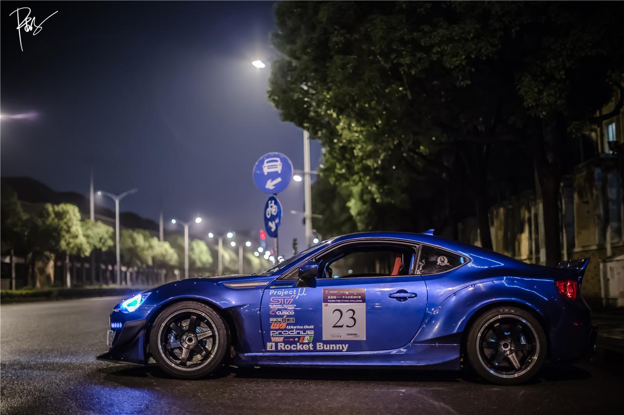 德州车主爆改日产350z,斯巴鲁brz改装成功案例