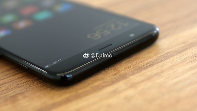 小米6充电时闪电一直跳,小米6充电突然慢了数据线坏了