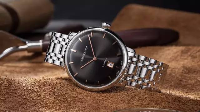 颜值超高机械表,万元以下的手表机芯哪一款最好