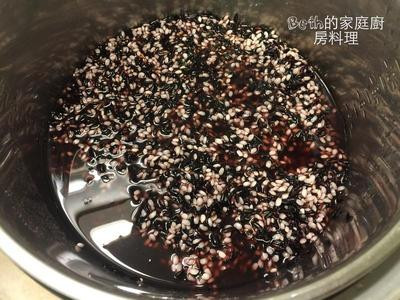 适合三高者吃的十谷米鸡肉粽,营养均衡低油脂,味道却一点不差哦