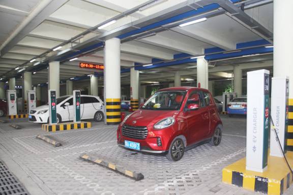 2017款知豆d2试驾,知豆d2s如何看新车