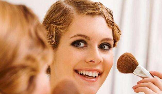 化妆品对白癜风有什么影响,白癜风用哪种化妆品比较好