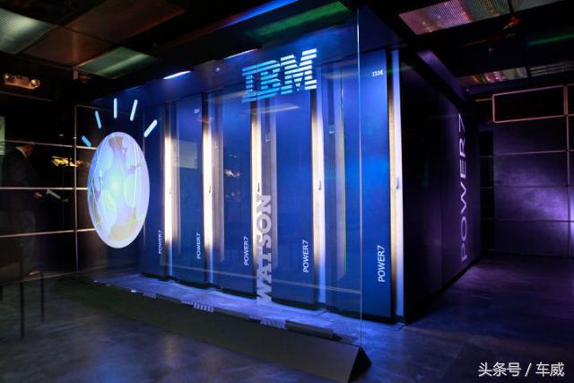 电动汽车充电折叠车,科技感十足的折叠电动车