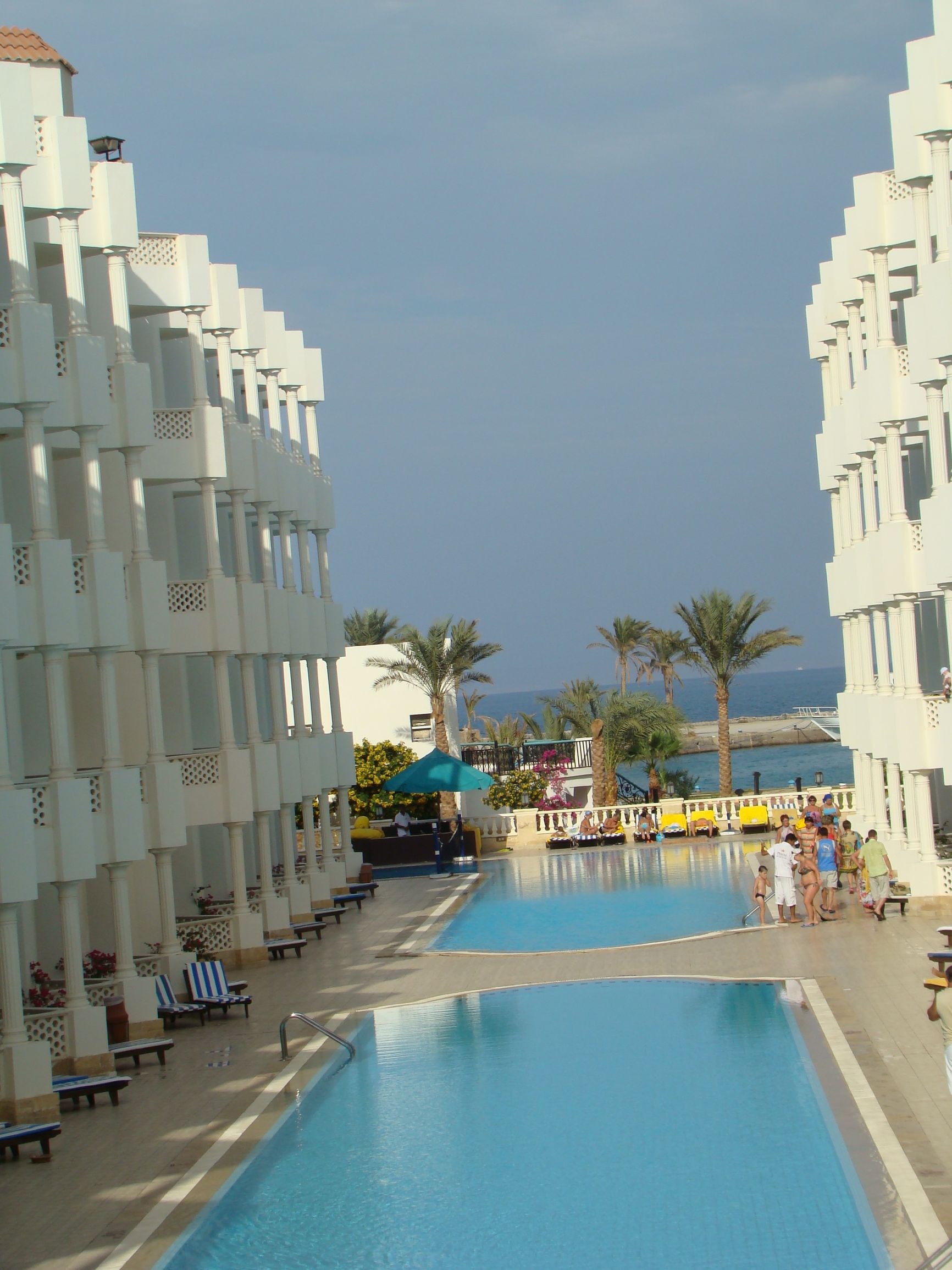 埃及三大著名的金字塔,埃及金字塔探秘纪录片