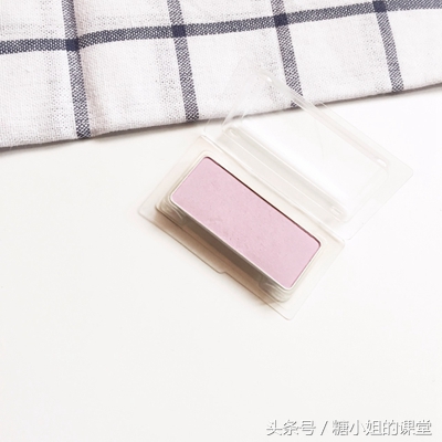 植村秀砍刀眉笔02sealbrown灰棕色,植村秀自动砍眉刀眉笔色号怎么选