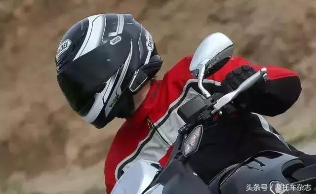 骑车腰酸屁股疼怎么治,骑车摔了一跤腰酸怎么回事