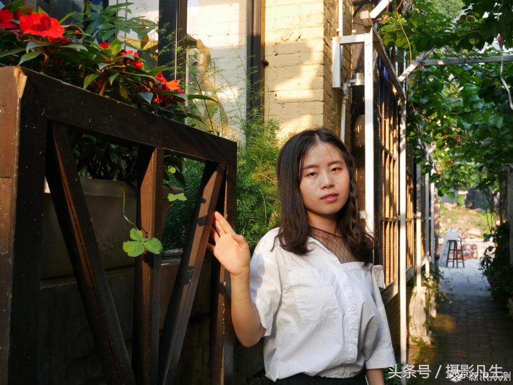 松下gf9可以自拍吗,带女朋友旅游拍照相机推荐