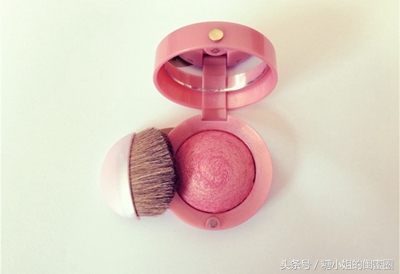 bourjois妙巴黎粉底液好吗,bourjois妙巴黎粉饼