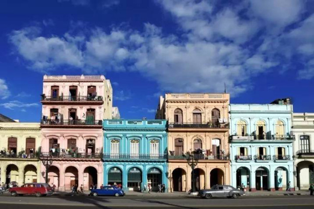 让世界知道你最In！时装精必去高定旅行之地